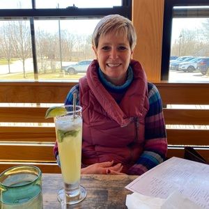 Meet your Posher, Deb